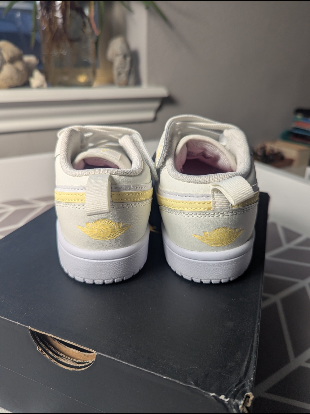 Jordan Kids Low-Top Sneakers in Cream with Yellow Swoosh - Picture 2 of 6